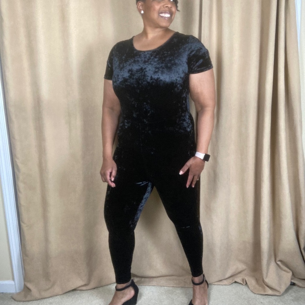 NWT Torrid Crushed Velvet Catsuit, Black, Size 1 (14/16)
